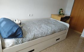 Apartamento con gran piscina a 200 metros de la playa